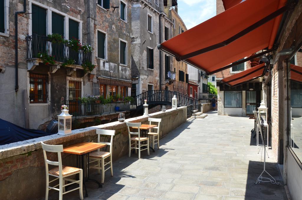 Hotel Iris Venice Luaran gambar