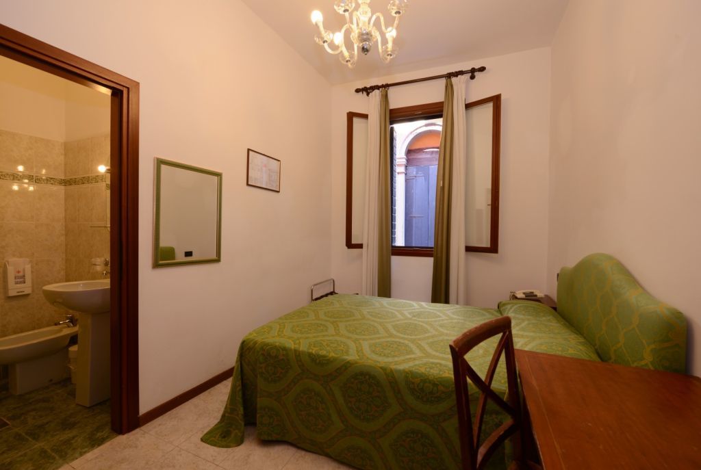 Hotel Iris Venice Luaran gambar