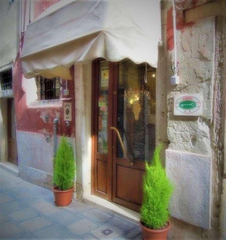 Hotel Iris Venice Luaran gambar